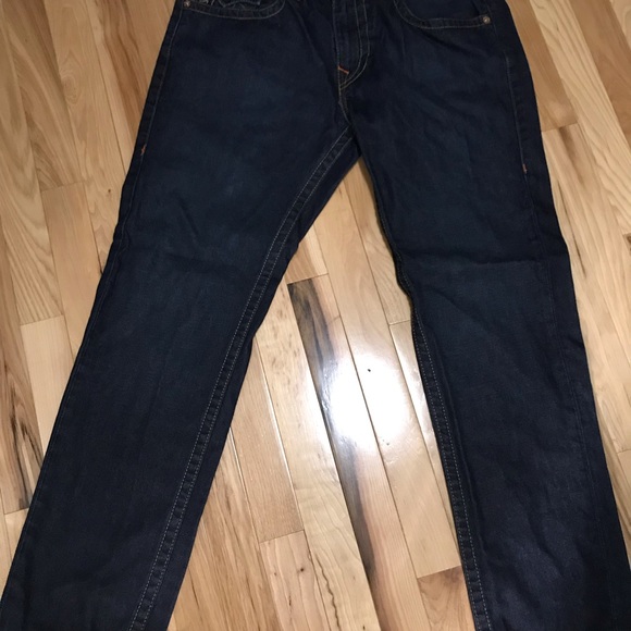 True Religion - Picture 3 of 4